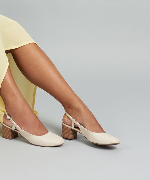 Scarpin Couro Mule - Offwhite
