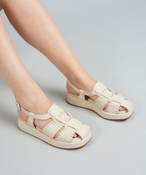 Flat Couro Pesponto - Offwhite