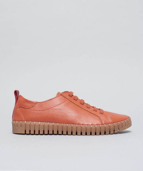 Tenis Couro Tratorado - Ocre