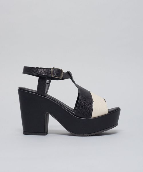 Meia Pata Village Couro - Preto/Off White