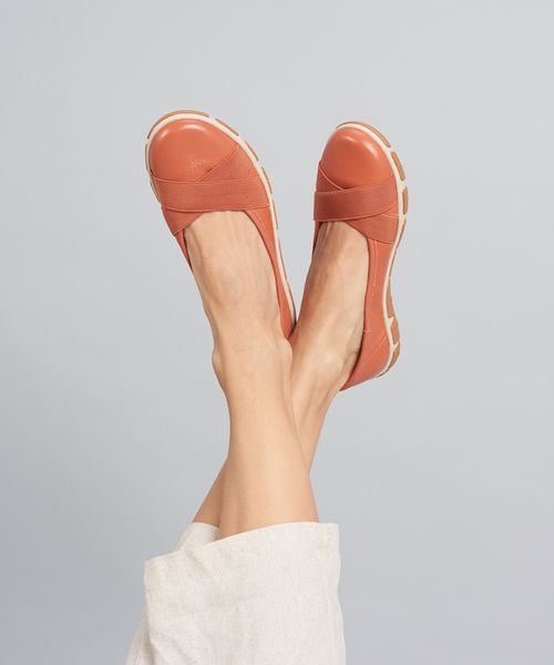 Sapatilha Frances Elastico Cruzado - Ocre
