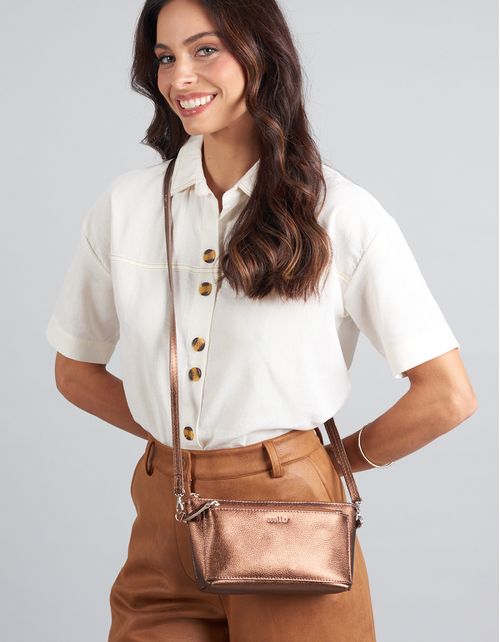 Bolsa p Couro Cecilia - Bronze