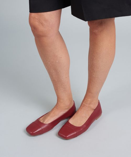 Sapatilha Couro Lia - Merlot