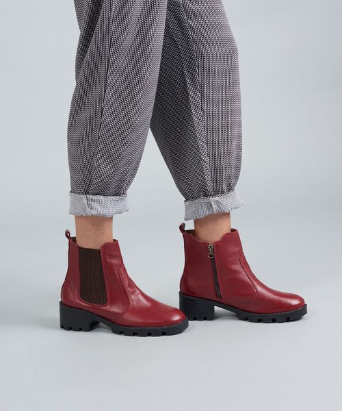 Bota Couro Salto Tratorado - Merlot