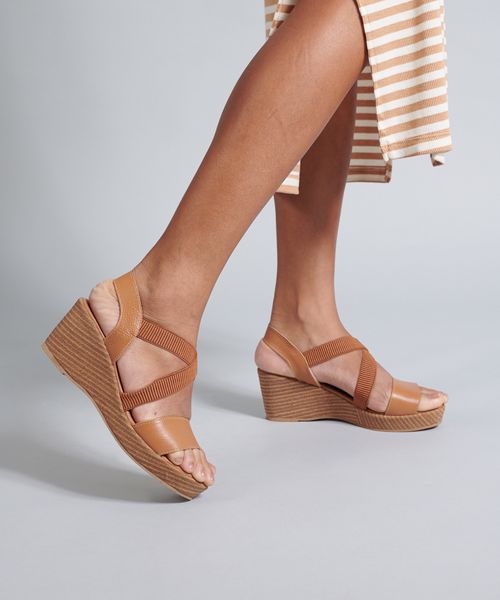 Anabela Couro Elastico Cruzado - Caramelo