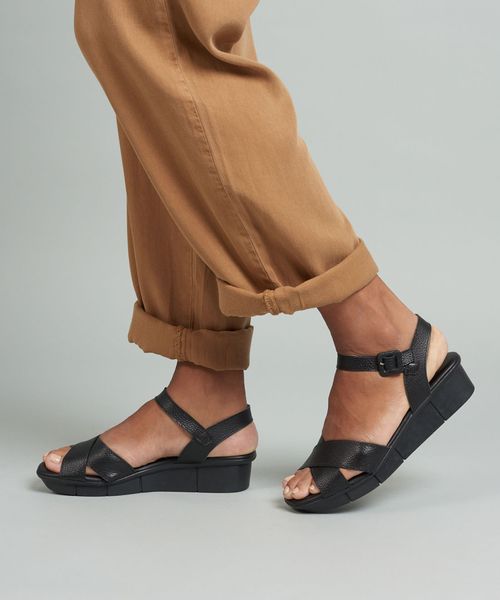 Anabela Couro Comfort - Preto