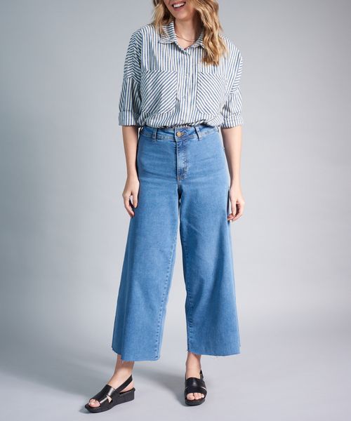 Anabela Couro Solado Comfort - Preto