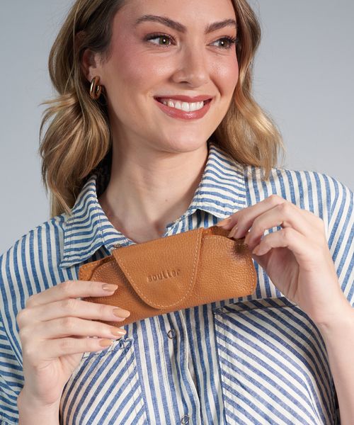 Porta Oculos Soulier - Caramelo