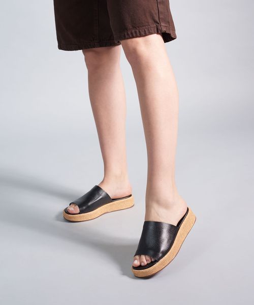Flat Slide Rafia - Preto