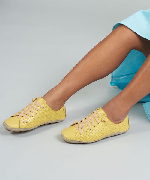 Tenis Perfuros Bicolor - Amarelo Polen