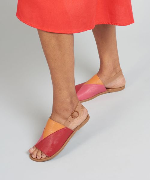 Rasteira Fechada Recortes - Colors