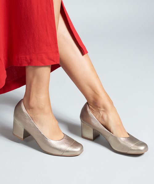 Scarpin Couro Biqueira - Prata Velho