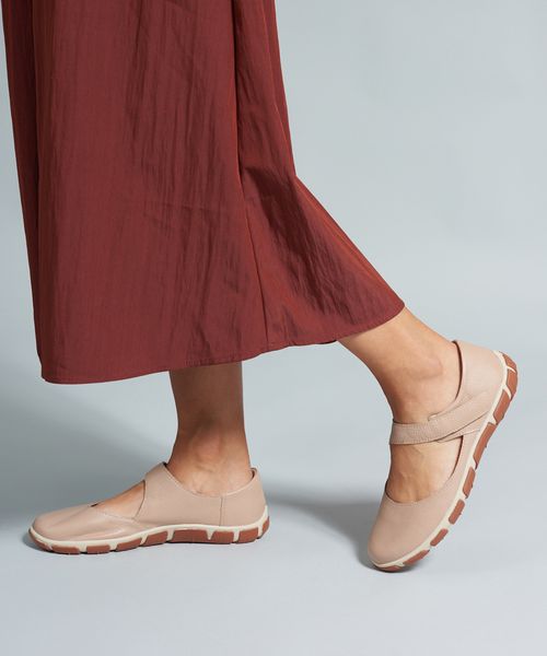 Sapatilha Frances Couro Vivian - Avela