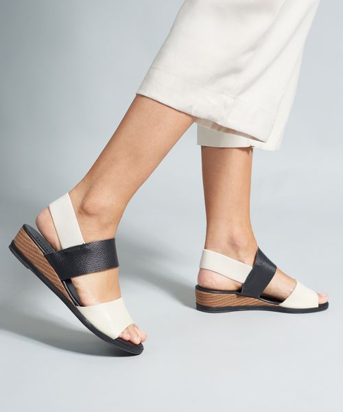 Anabela Couro Elastico Traseiro - Preto/Off White