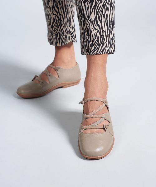 Sapatilha Couro Elastico Bicolor - Cinza