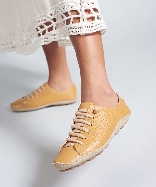 Tenis Perfuros Bicolor - New Mostarda