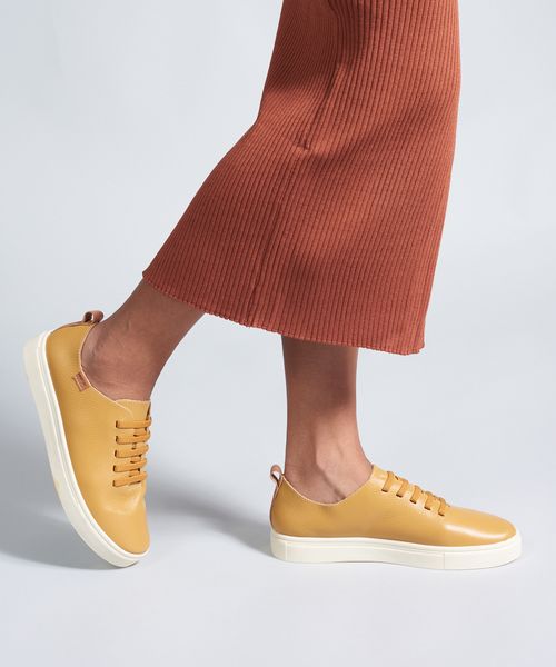 Tenis Couro Elastico Liso - New Mostarda