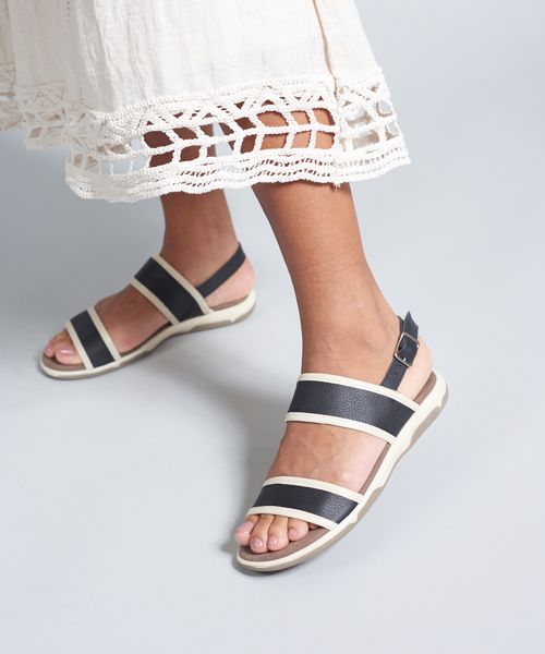 Rasteira Capri Couro Vies - Preto