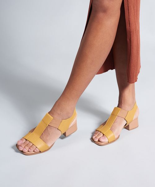 Sandalia Media Elastico Couro - New Mostarda