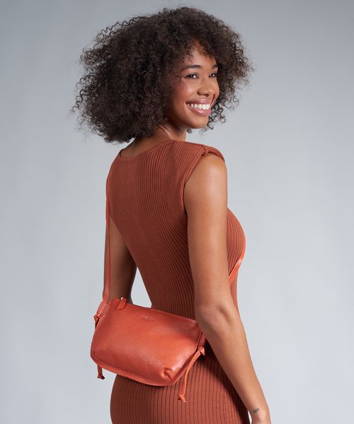 Bolsa Castanha - Paprica