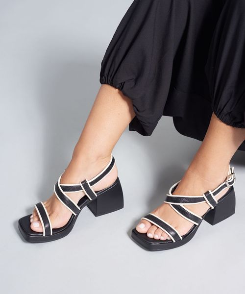 Meia Pata Couro Vies - Preto/Off White